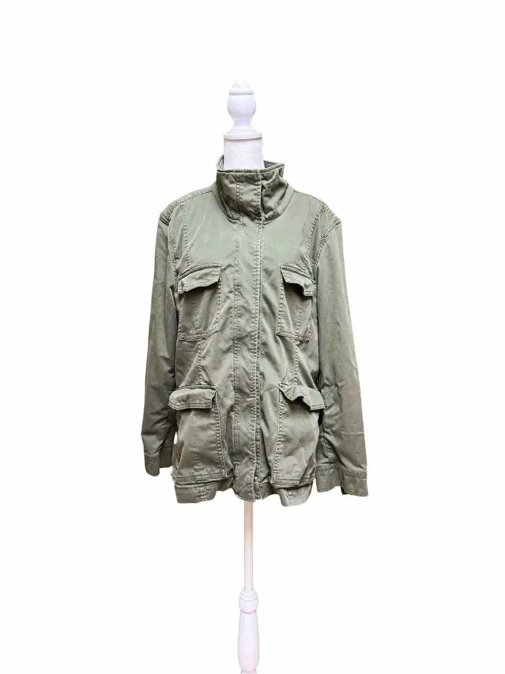 Banana Republic Women’s XL Green Military Utility Jacket Button Front Pockets